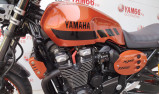 YAMAHA XJR 1300