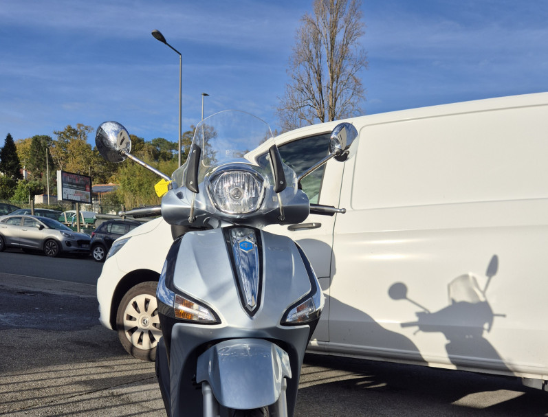 PIAGGIO LIBERTY 125 ABS E5 GRIS DELICATO
