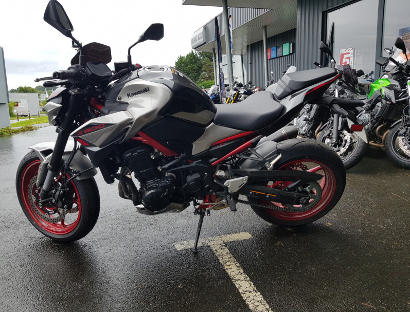 KAWASAKI Z 900 35kw IDEAL PERMIS A2