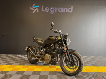 HUSQVARNA SVARTPILEN 401 (A2)