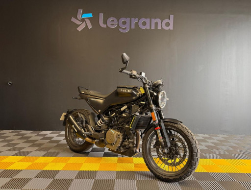HUSQVARNA SVARTPILEN 401 (A2)