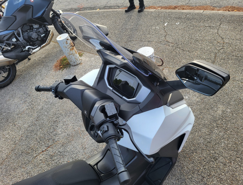 HONDA NSS FORZA 125 top box nss125 125nss