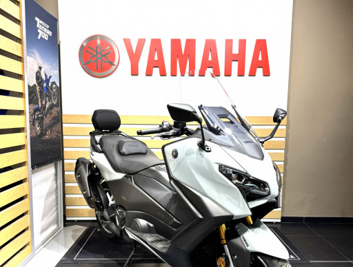 YAMAHA XP T-MAX 560 TECH MAX