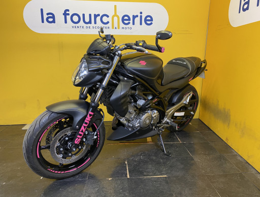 SUZUKI GLADIUS 650 ABS / GLADIUS 650 / SV 650 GLADIUS