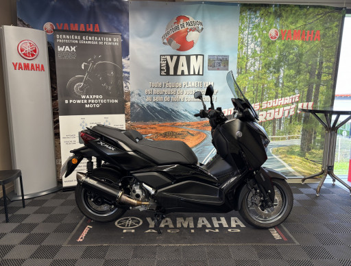 YAMAHA XMAX 300 TECH MAX - GARANTIE CONSTRUCTEUR 05/2026