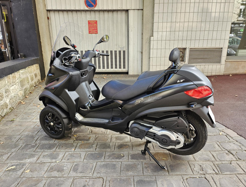 PIAGGIO MP3 500 LT