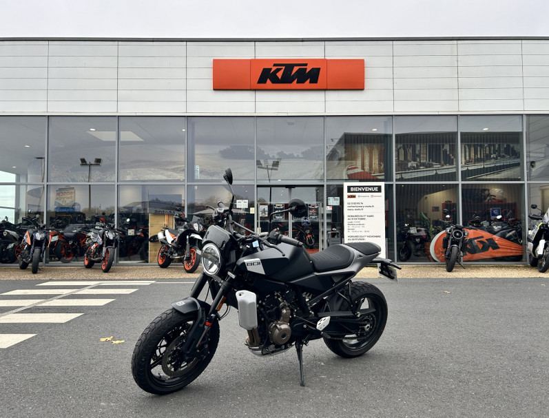 HUSQVARNA SVARTPILEN 801