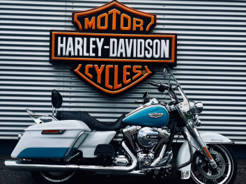 HARLEY-DAVIDSON TOURING ROAD KING 1690