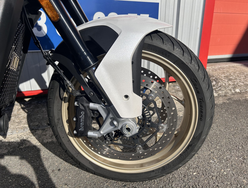 MOTO GUZZI V100  MANDELLO