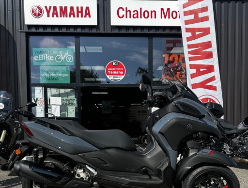 YAMAHA TRICITY 300