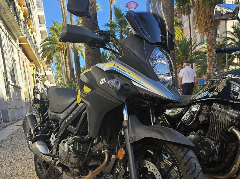 SUZUKI DL V-Strom 650