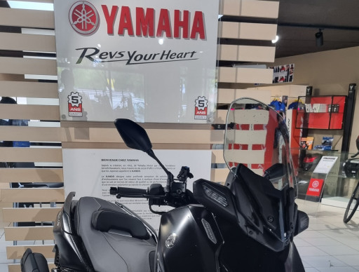 YAMAHA XMAX 125 TECH MAX