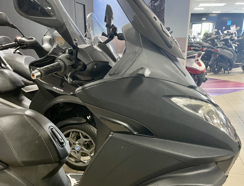 PEUGEOT METROPOLIS 400 RXR