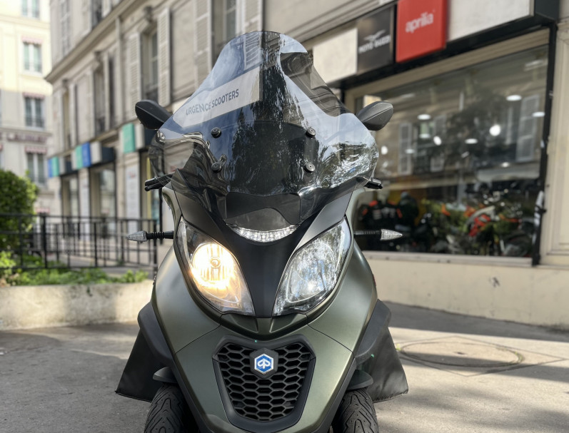 PIAGGIO MP3 350 ABS/ASR SPORT - VERT MAT - 1ER MAIN 