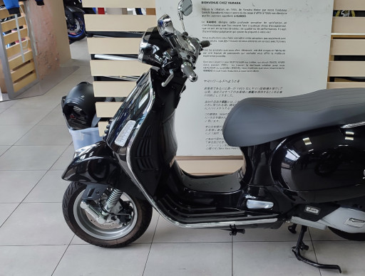 VESPA GTS 125