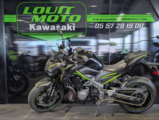 KAWASAKI Z 900
