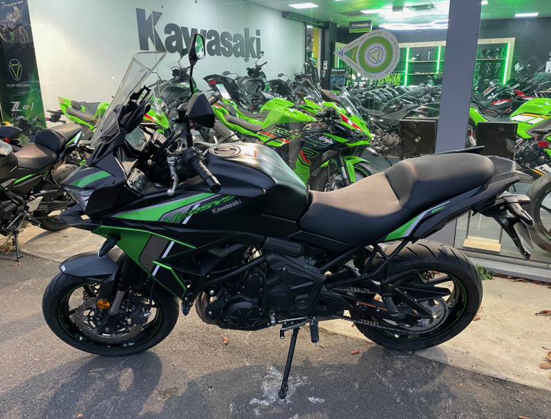 KAWASAKI VERSYS 650 A2 (ou "full")