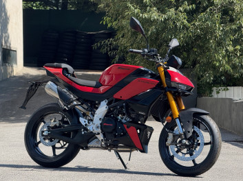 FANTIC 125 Stealth neuve