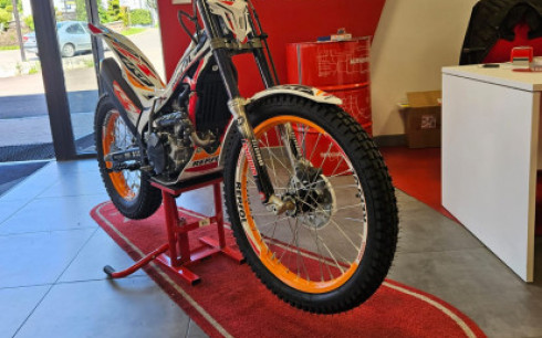 trial montesa 301 repsol RACE REPLICA