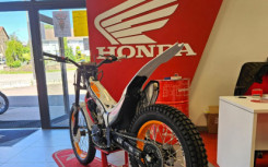 trial montesa 301 repsol RACE REPLICA
