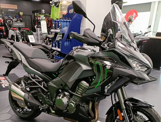 KAWASAKI VERSYS 1000 SE NEUF 0KMS 2024  (suspension electronique )  GARANTIE 4ANS
