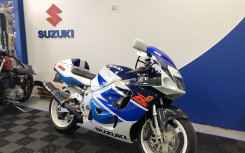 SUZUKI GSX-R 750
