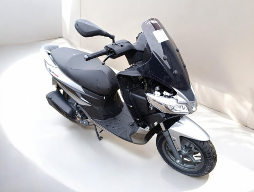 APRILIA SXR 50 RETOUR DE VOL - RSV 