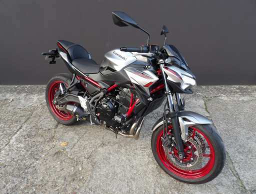 KAWASAKI Z 650 SPORT / FULL (A2 POSSIBLE) Z650