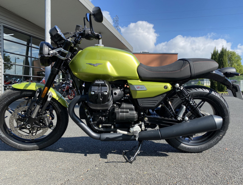 MOTO GUZZI V7 SPORT 