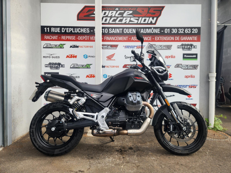 MOTO GUZZI MOTO GUZZI V85 TT STRADA NERO ISOLA 