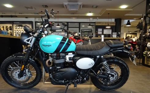 TRIUMPH SCRAMBLER 900