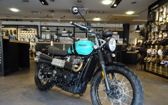 TRIUMPH SCRAMBLER 900