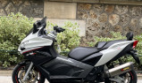 APRILIA SRV 850 ABS 15 736 KMS TRES BON ETAT GARANTIE 6 MOIS LIVRAISON DANS TOUTE LA FRANCE