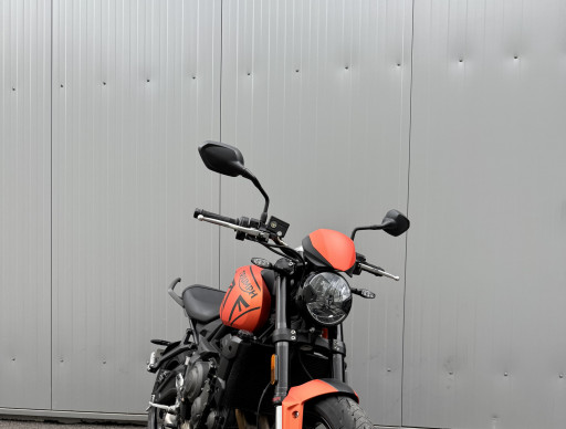 TRIUMPH TRIDENT 660 - Baja orange A2