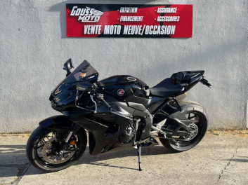 HONDA CBR1000RR-R