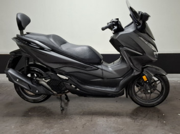 HONDA FORZA 125