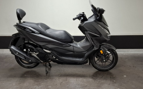 HONDA FORZA 125