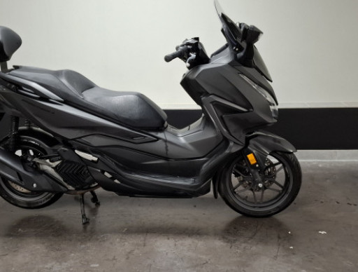 HONDA FORZA 125