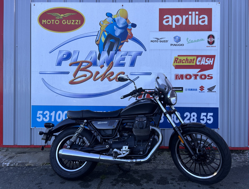 MOTO GUZZI V9 ROAMER