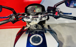 SUZUKI GSR 750 GSR750 PEINTURE PERSO