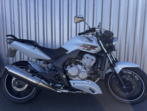 HONDA CBF 600 N 2010 - 18 304kms