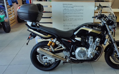 YAMAHA XJR 1300