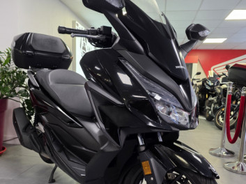 FORZA 125 TOP BOX