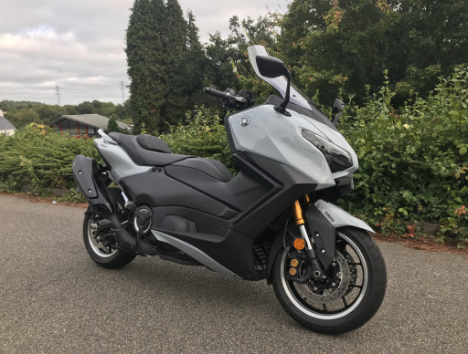 YAMAHA XP T-MAX 560 TECH MAX
