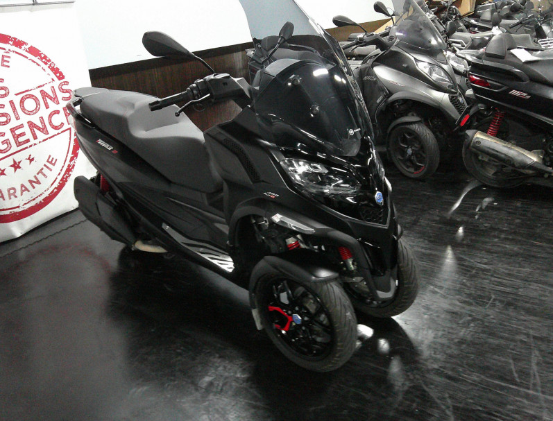 PIAGGIO MP3 400 HPE 2023 9005KM