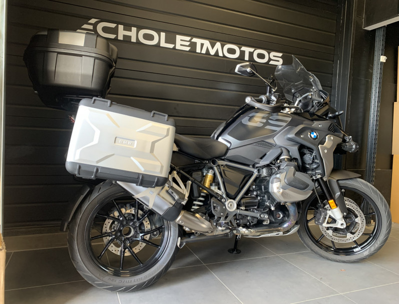 BMW R 1250 GS TRIPLE BLACK