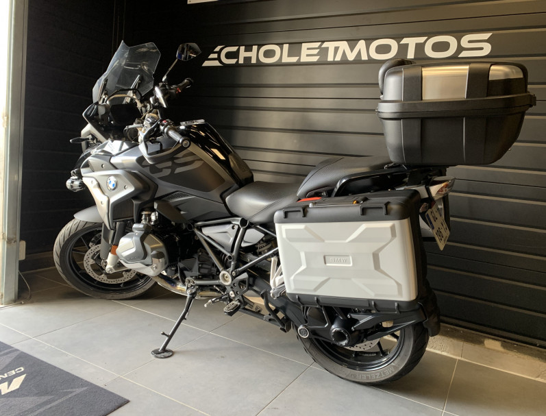 BMW R 1250 GS TRIPLE BLACK