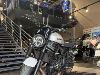 YAMAHA XSR 700 LEGACY