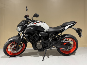 YAMAHA MT-07 (47.5CV)