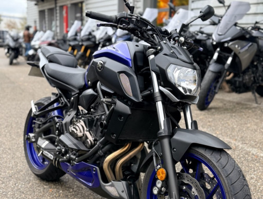 YAMAHA MT-07